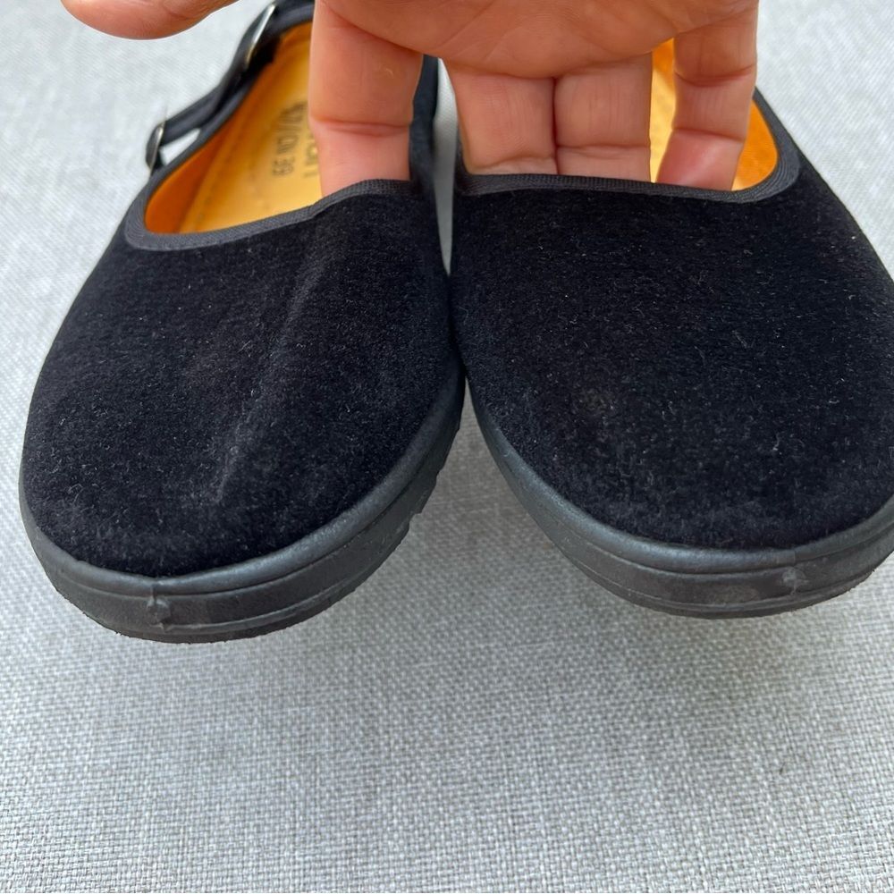Black faux suede flat shoes, round toe,strap across,metal closure,rubber sole, 7 - Picture 7 of 9
